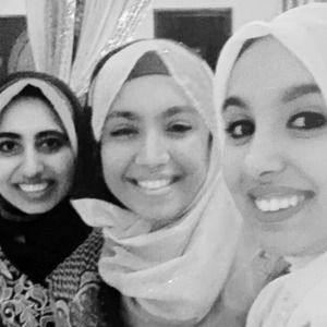 Meet your Posher, Hafsa